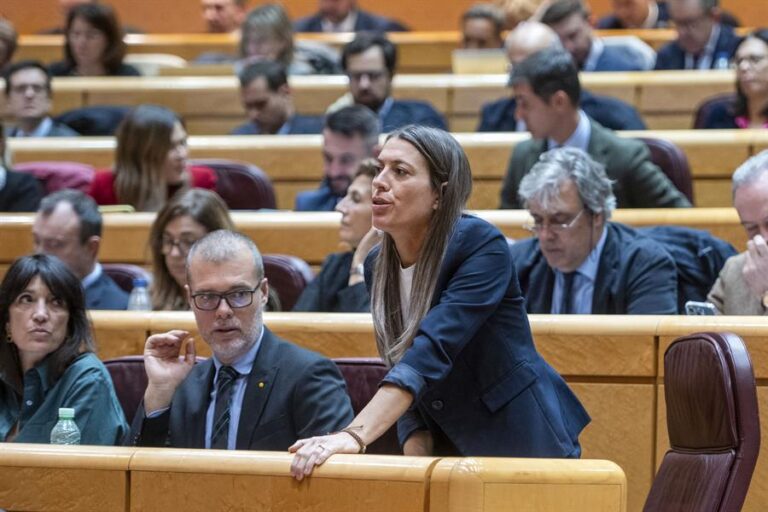 JxCat asegura que el pacto con el PSOE incluye la gestión “integral” de la inmigración