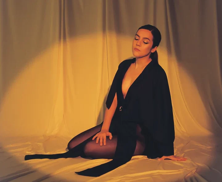 Valeria Castro realiza "un proceso de sanación interna" al componer y cantar