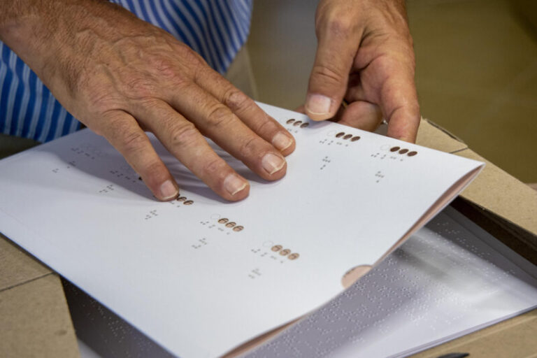 Día Mundial del Braille: Un total de 285 millones de personas ciegas en el mundo utilizan este sistema