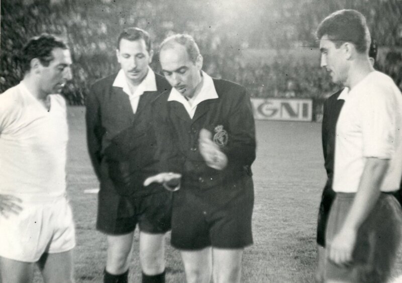 Del Estadio Insular al Estadio de Gran Canaria. Los capitanes de la UD Las Palmas, Aparicio, y del Real Madrid, Gento