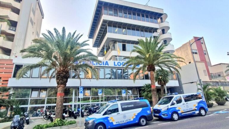 Una persecución policial deja tres heridos y varios vehículos accidentados en Santa Cruz de Tenerife