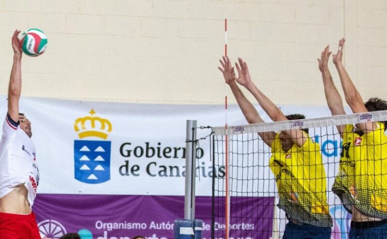 TVC ofrece el primer derbi de la Superliga Masculina de volei 2024: CD Cisneros Alter – CV Guaguas