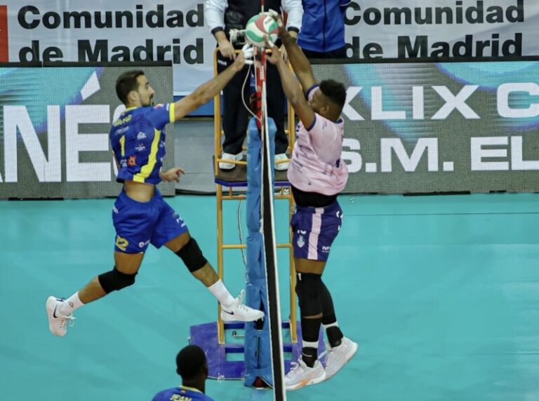 El CV Guaguas supera al UPV Leleman y confirma el derbi canario en semifinales