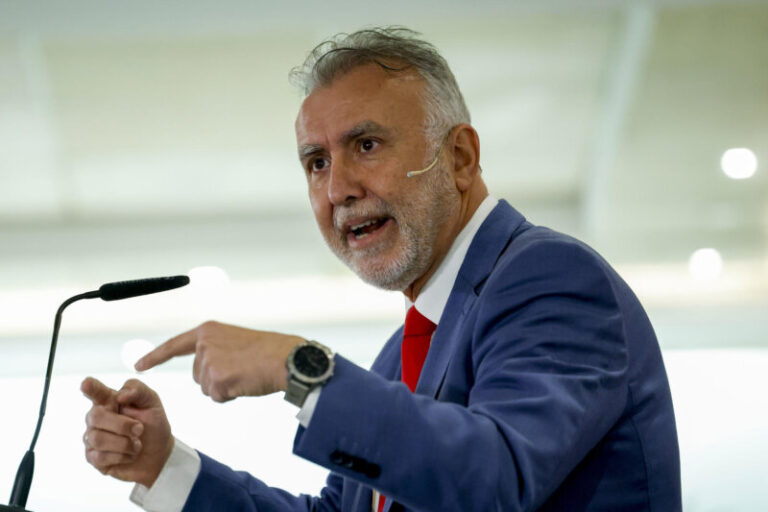 Torres dice que los datos de dependencia migratoria del Gobierno canario son “calamitosos”