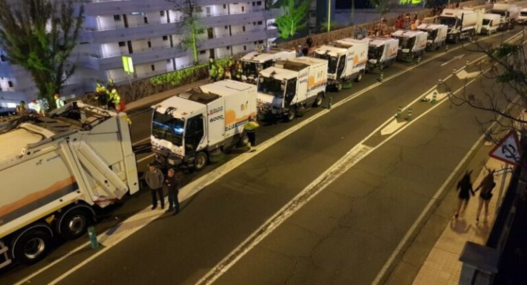 Recogidos 22.500 kilos de basura tras la Cabalgata del Carnaval de Las Palmas