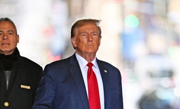 Trump alude a su inmunidad presidencial para desestimar el caso de documentos clasificados