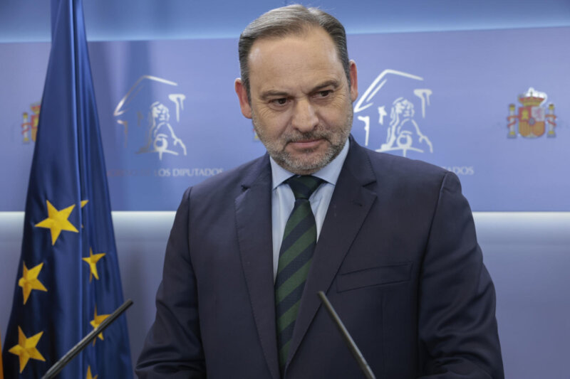 MADRID, 27/02/2024.- El exministro José Luis Ábalos, durante la rueda de prensa que ha ofrecido este martes en el Congreso. EFE/ Zipi Aragon