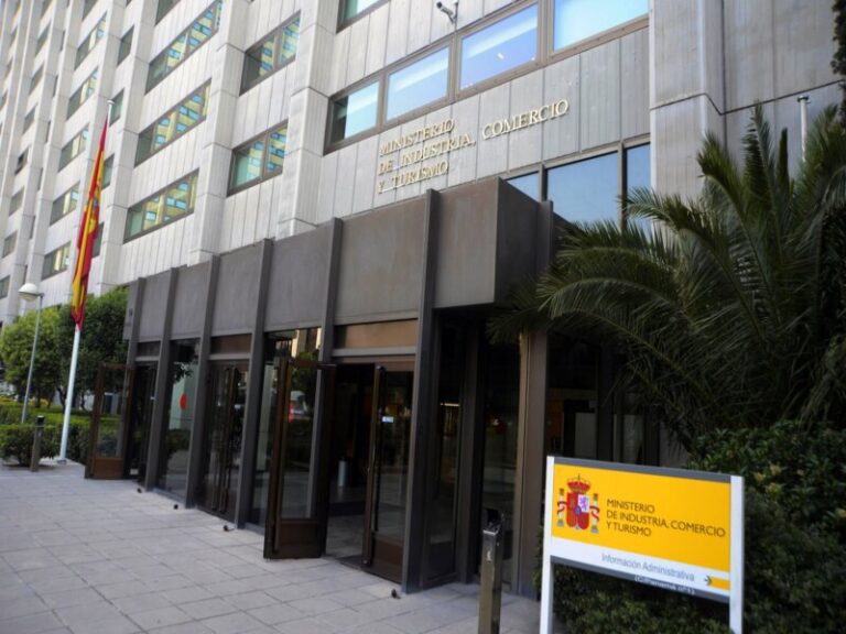 Industria publica la convocatoria de ayudas del programa “Activa Startups” en Canarias