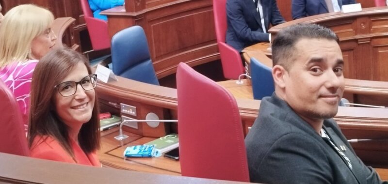 Los diputados de NC-BC Natalia Santana y Yone Caraballo. Imagen NC-BC