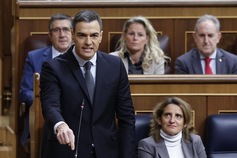 El presidente del Gobierno, Pedro Sánchez, en la sesión de control al Gobierno en el Congreso. Imagen EFE