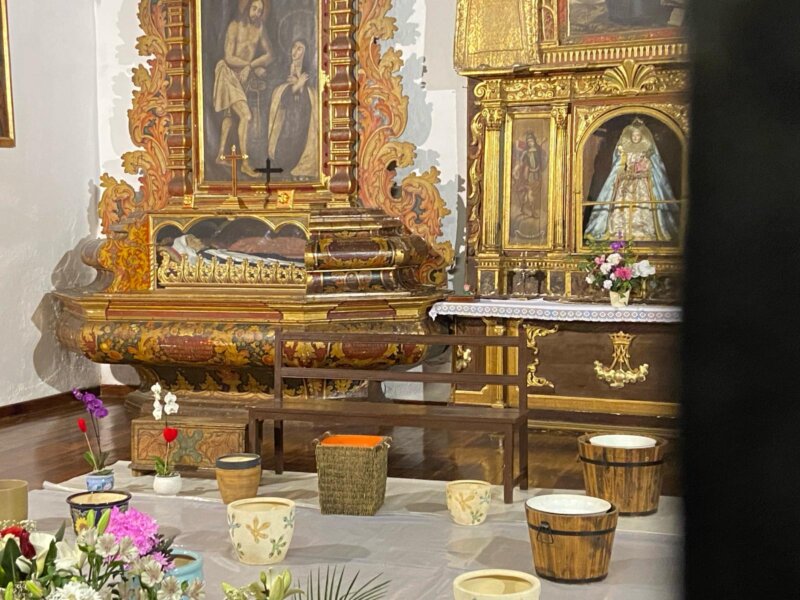 Imagen del cuerpo incorrupto de Sor María de Jesús este jueves 15 de febrero 2024. Foto Antonio Regalado