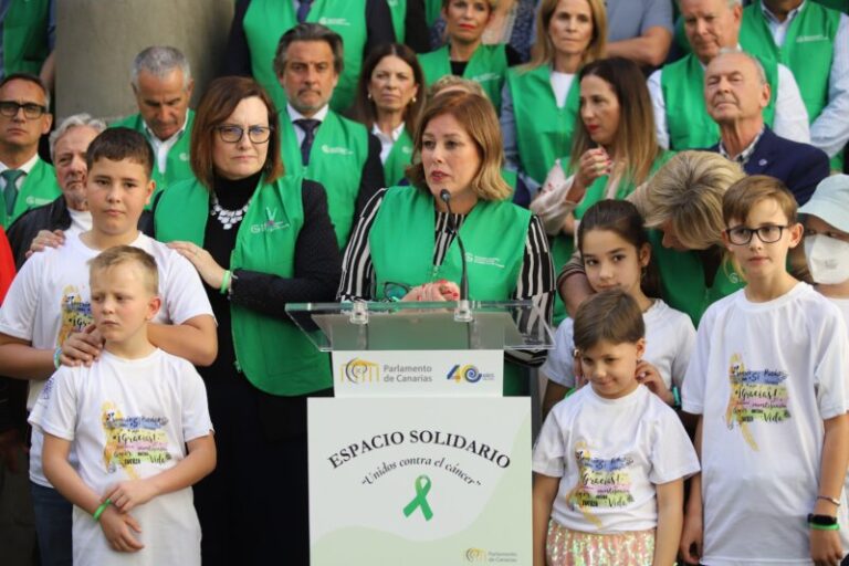 El Parlamento de Canarias se une contra el Cáncer