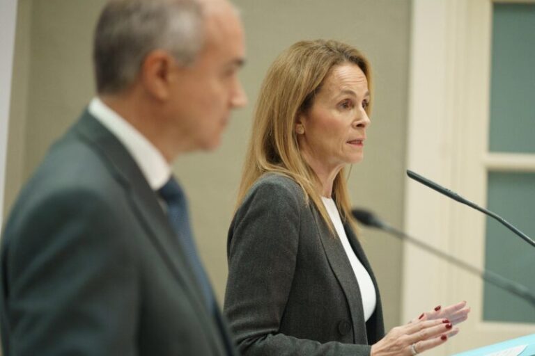 Ana María Pérez rechaza declarar en la comisión de investigación del ‘caso mascarillas’