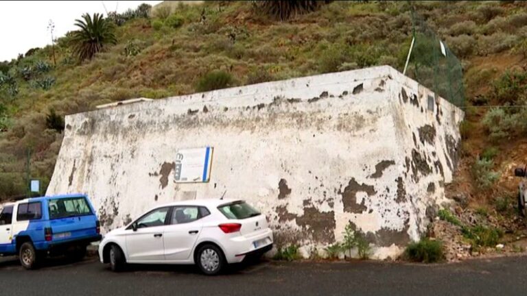 Vallehermoso reconstruirá el depósito de El Clavo para mejorar el abastecimiento de agua potable