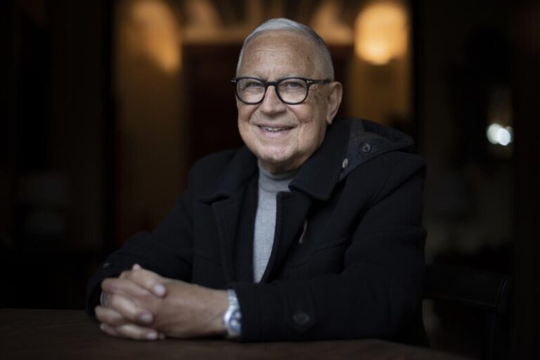 Fallece el periodista y escritor tinerfeño Fernando Delgado