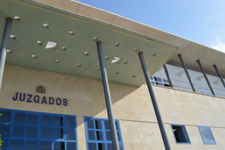 Ponen en libertad a un menor migrante que ha pasado 57 días en prisión