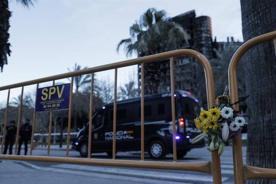 Se eleva a 10 el número de fallecidos en el incendio de Valencia