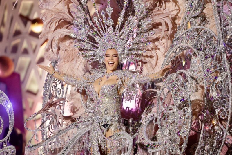 Galería de imágenes para la historia de la Gala de la Reina de Las Palmas de Gran Canaria