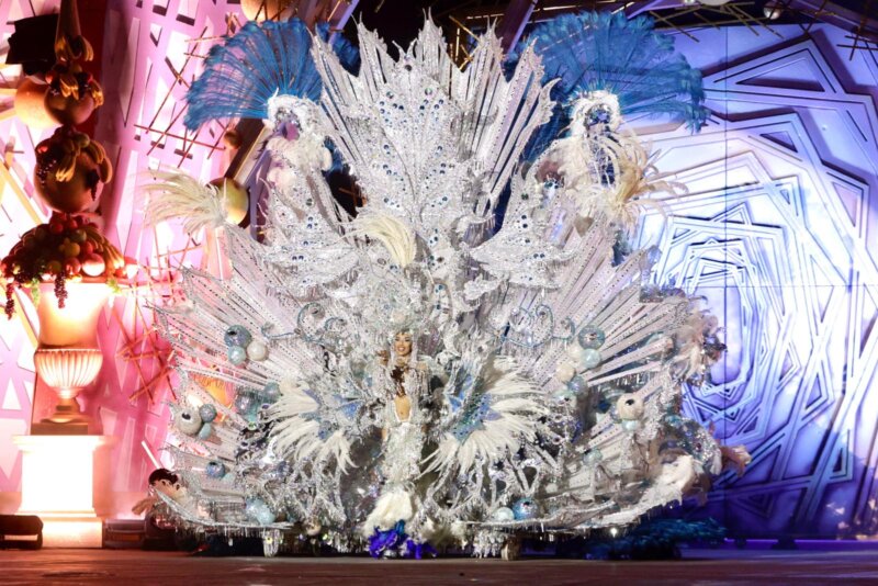 Galería de imágenes para la historia de la Gala de la Reina de Las Palmas de Gran Canaria