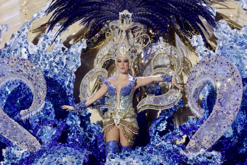 Galería de imágenes para la historia de la Gala de la Reina de Las Palmas de Gran Canaria