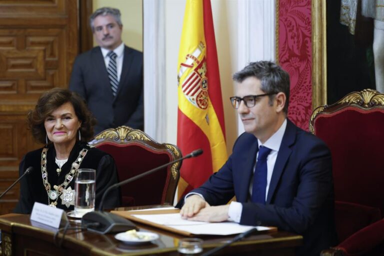 El Gobierno dice que la ley de amnistía se ajustará a la legalidad tras los cambios