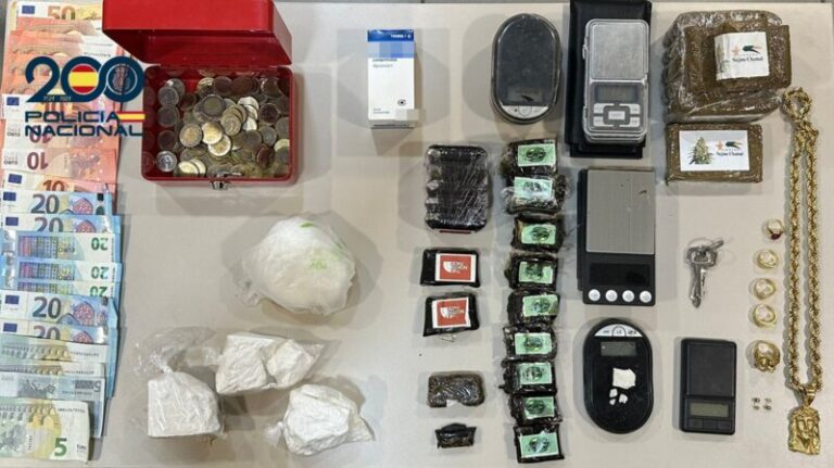 Detenido por vender droga en las cercanías de un colegio en Jinámar (Gran Canaria)