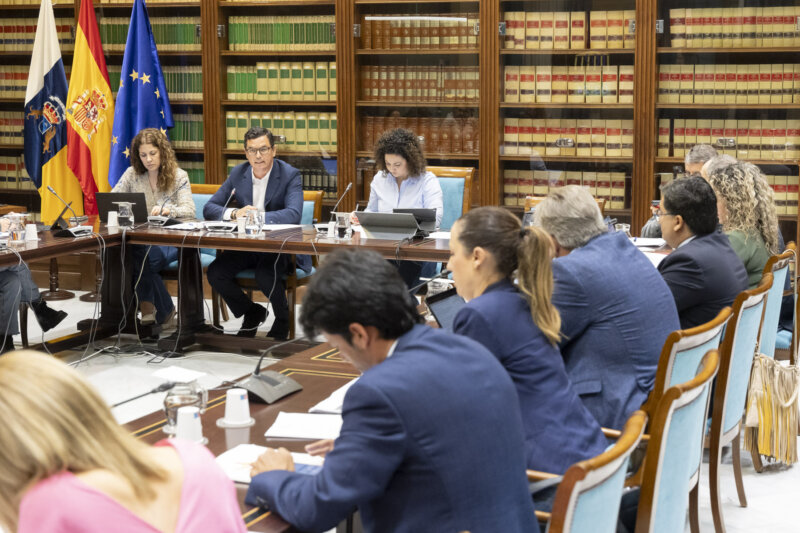 Avanza el proyecto del ecopuerto en La Graciosa