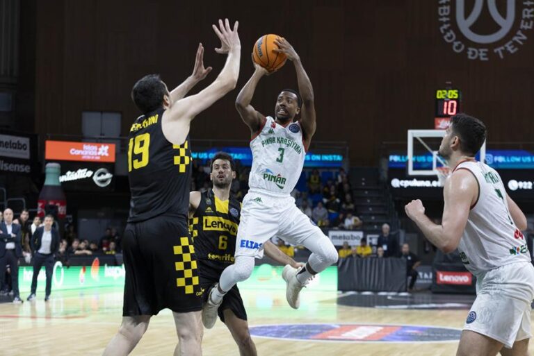 88-79. El Lenovo Tenerife se asegura la clasificación para la siguiente ronda de la Champions