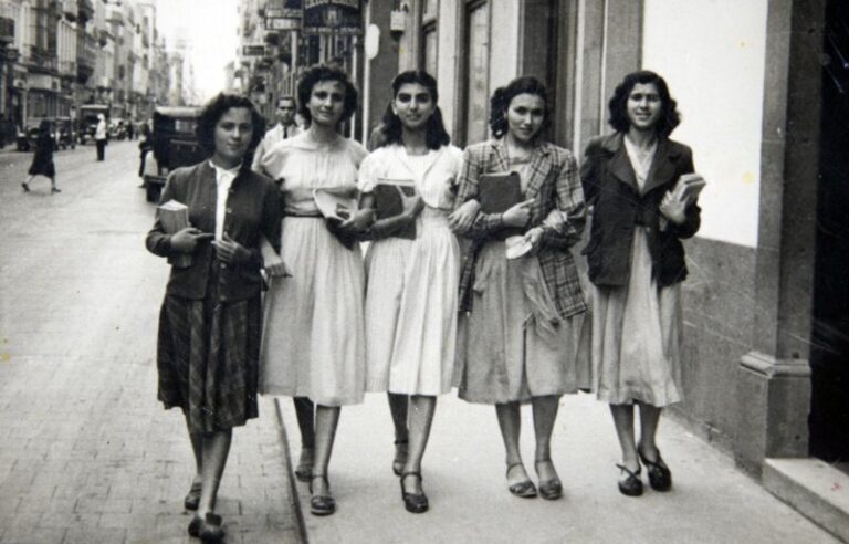 ‘Episodios Insulares’ resalta el papel en la historia de las primeras universitarias