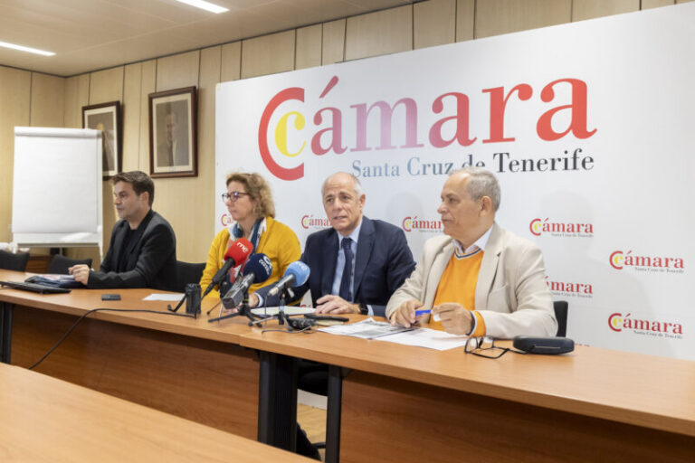 La Cámara de Comercio tinerfeña presenta sus programas de empleo y formación