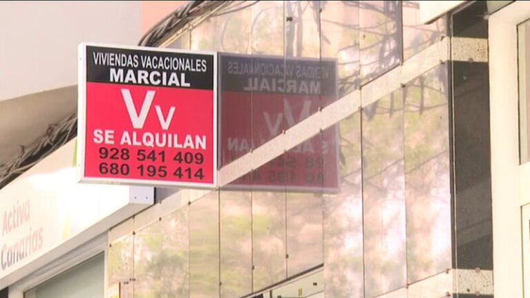 La ASCAV presenta un manifiesto en el Parlamento con más de 700 apoyos