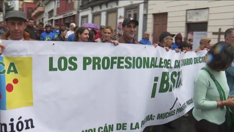 Los agricultores palmeros protestan y reclaman llevar un salario digno a sus hogares