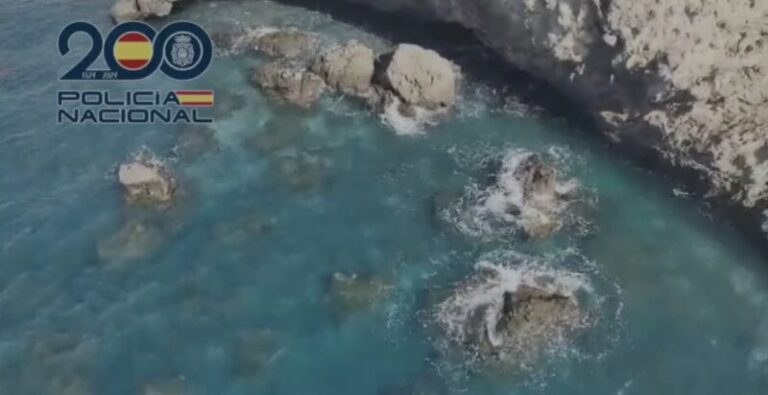 Amplían la búsqueda de los dos menores desaparecidos en Gran Canaria a las costas de Tenerife