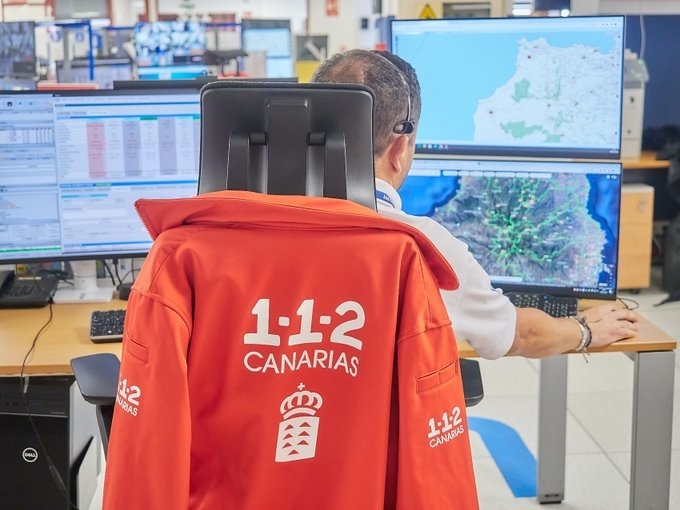 Dos heridos graves tras chocar dos vehículos contra una guagua en Fuerteventura