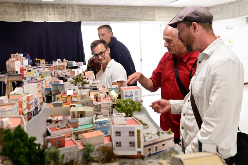 Inauguración de la exposición 'La Isleta y el Puerto en miniatura'