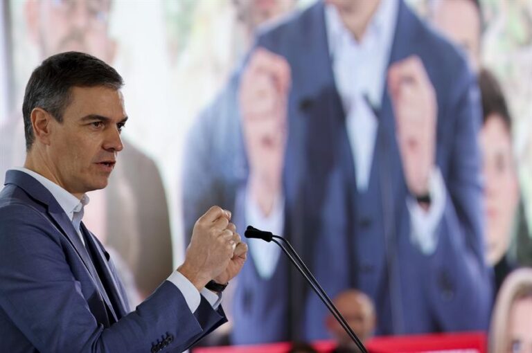 El presidente del Gobierno anuncia una proposición de ley para abolir la prostitución en España