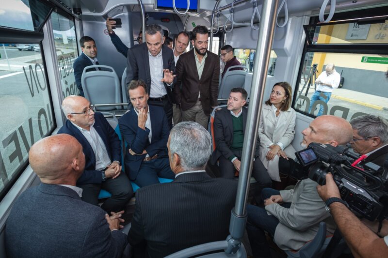 Primer viaje de la guagua eléctrica con hidrógeno verde en Gran Canaria / Gobierno de Canarias