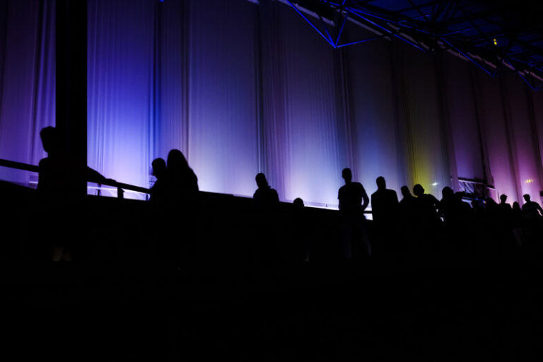Cueva Pintada acoge en abril una visita nocturna y un taller familiar