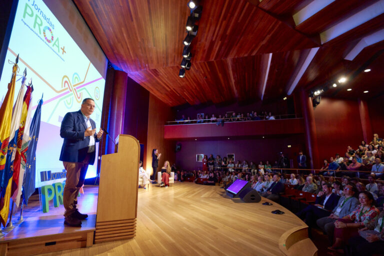 35 nuevas aulas Enclave y 3 Centros de Educación Especial para el próximo curso en Canarias