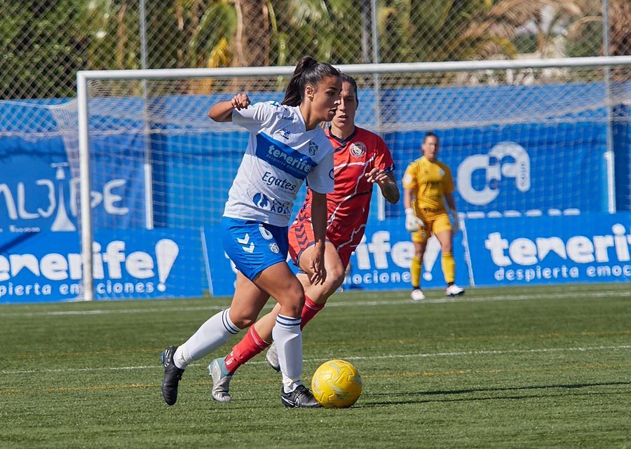 Paola Hernández. Imagen UD Costa Adeje Tenerife
