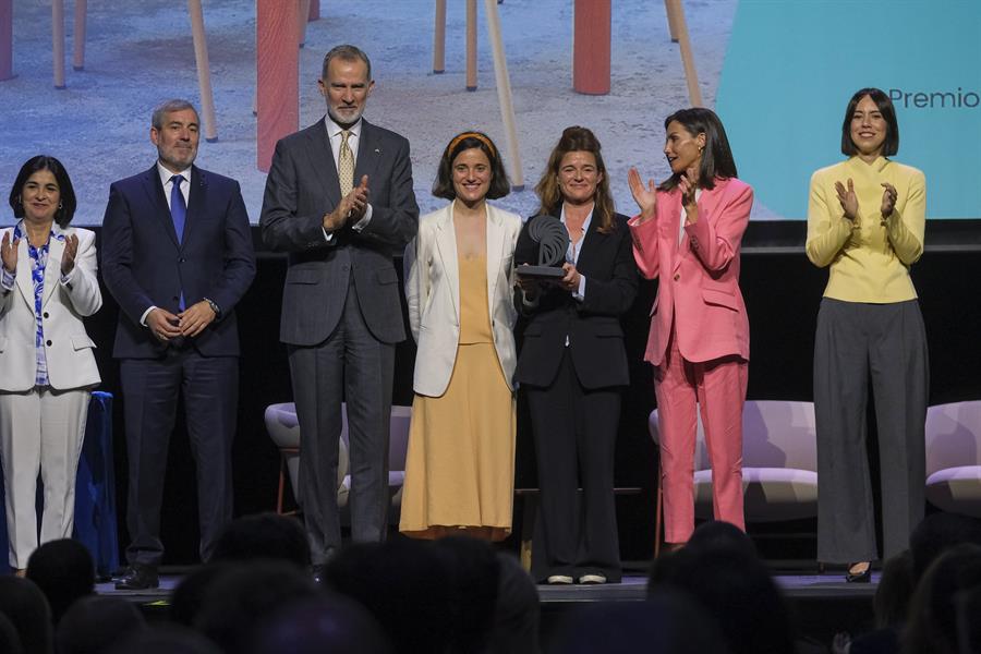 Los Reyes de España presiden los Premios Nacionales de Innovación y Diseño 2023 en Las Palmas de Gran Canaria. Imagen EFE