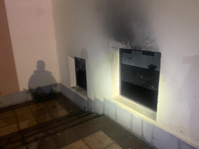 Investigan a cinco empleados de un centro de menores migrantes en Lanzarote por coaccionarlos para cometer delitos