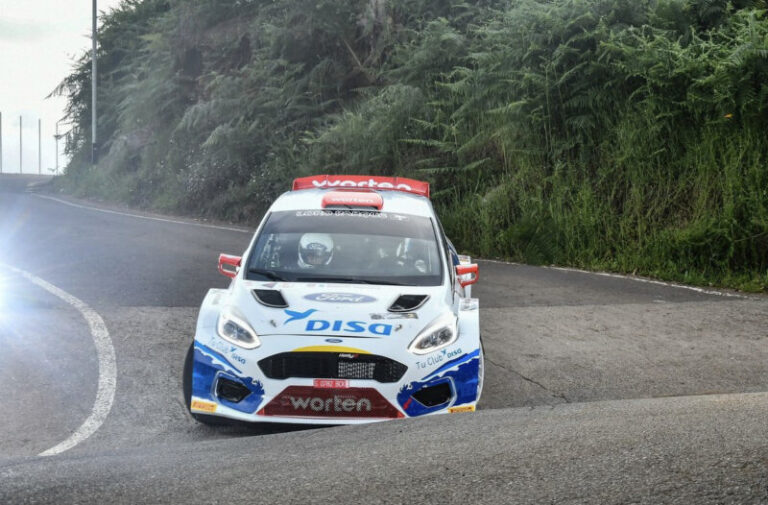 Yeray Lemes y Rogelio Peñate ganan el Rally Orvecame Norte