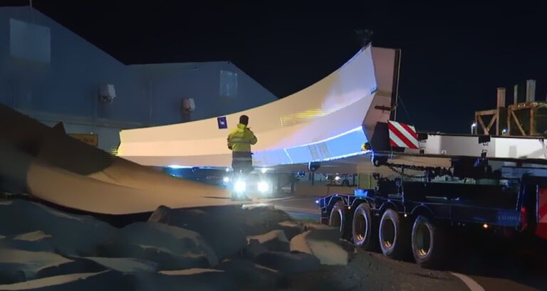 Se modifica el tráfico en la TF-24 por la instalación de la Pasarela Peatonal de Padre Anchieta