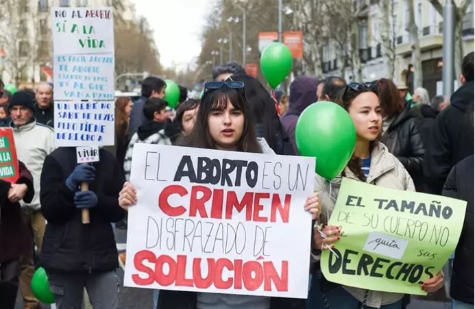 ‘Ídolos de Tara’ aborda el derecho al aborto