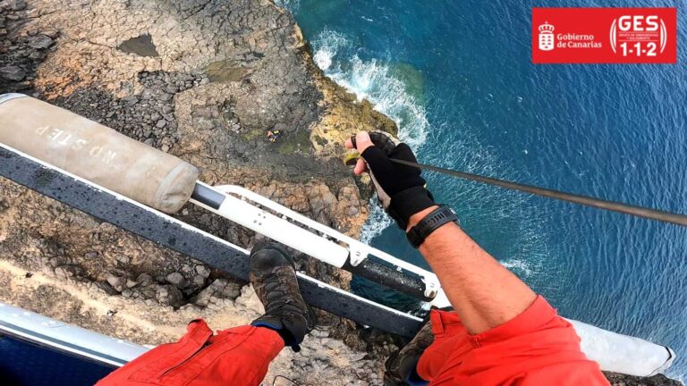 Un pescador herido moderado tras caer por un acantilado en Fuerteventura