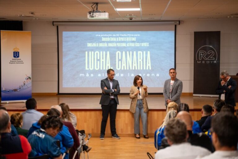 La lucha canaria y el papel de la mujer en este deporte en el documental ‘Lucha, canaria’