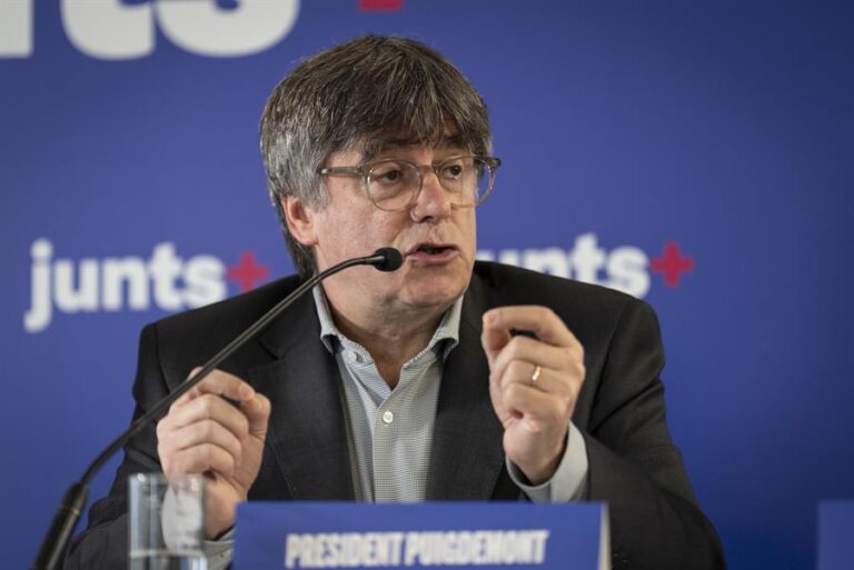 Puigdemont inicia contactos para formar Gobierno: “Tenemos una oportunidad y la agotaremos”