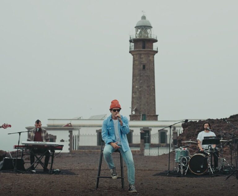 Álvaro de Luna y los paisajes de El Hierro protagonizan ‘Acoustic Home Canarias’
