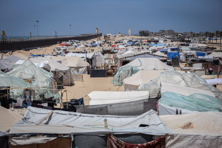 La OMS alerta de un posible “baño de sangre” si Israel inicia su ofensiva militar sobre Rafá